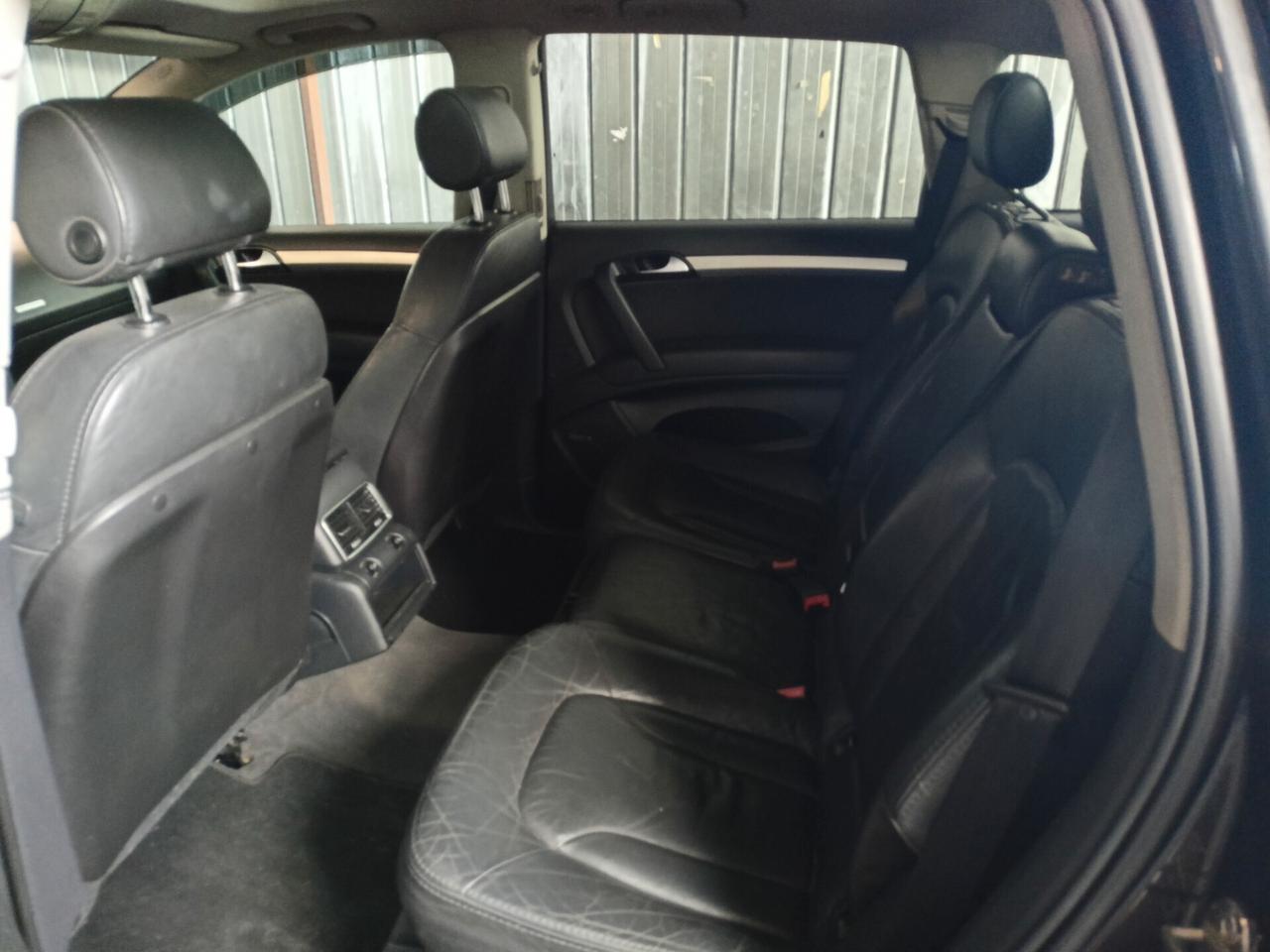 Audi Q7 3.0 V6 TDI 233CV quattro tiptronic 7 posti TETTO