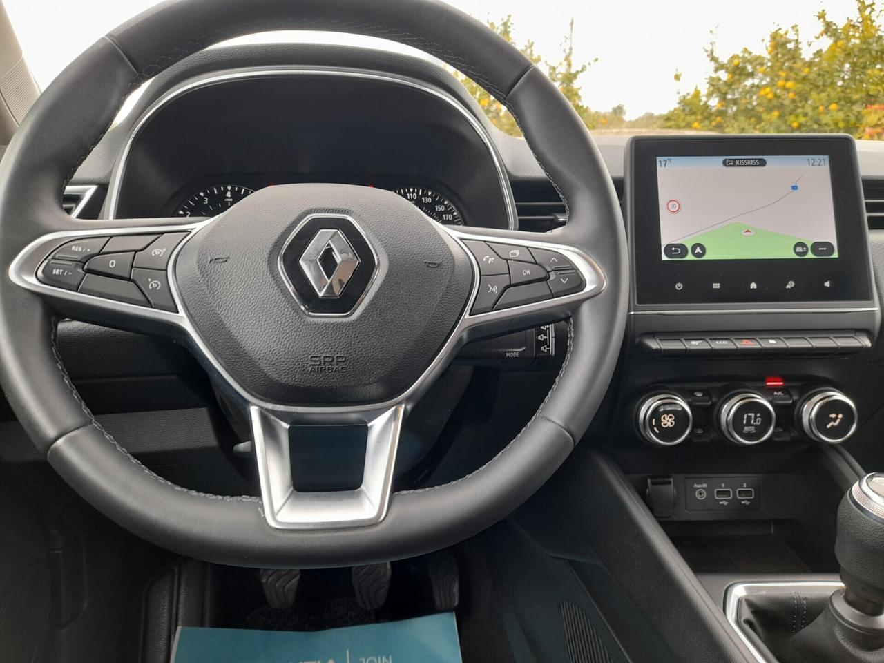 Renault Clio neopatentati 90 cv anno 2021 NAVI