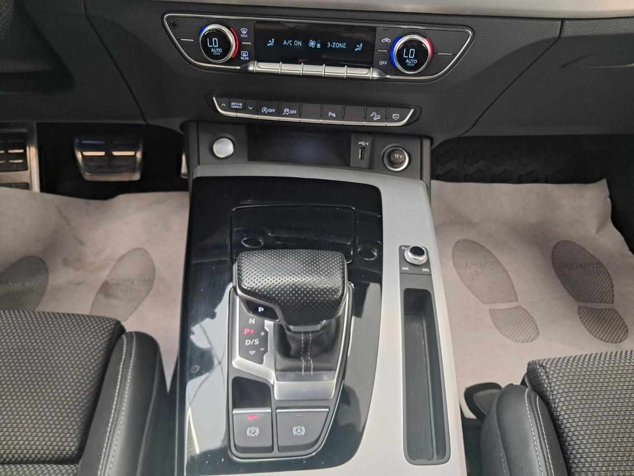AUDI Q5 Sportback 40 2.0 tdi mhev 12V S line quattro s-tronic IVA ESPOSTA