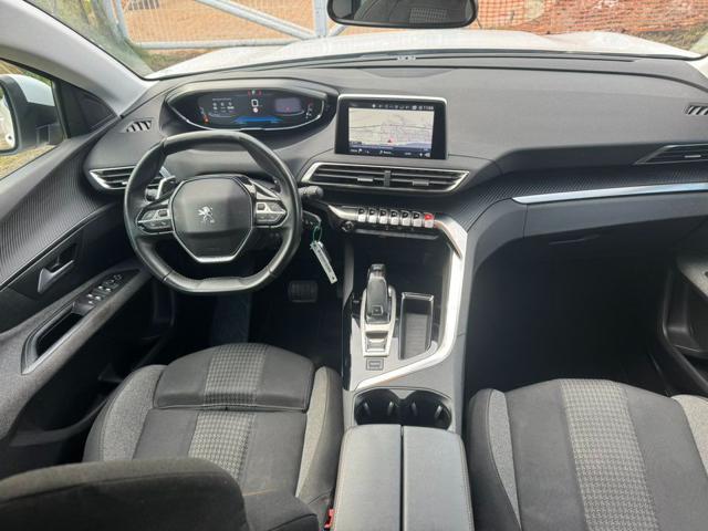 PEUGEOT 3008 BlueHDi 130 S&S ALLURE