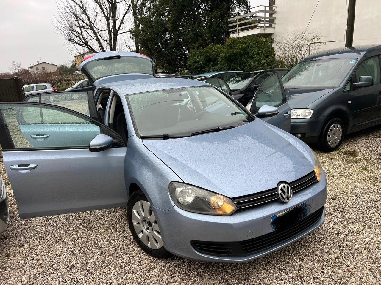 Volkswagen Golf 1.6 TDI DPF 5p. Highline
