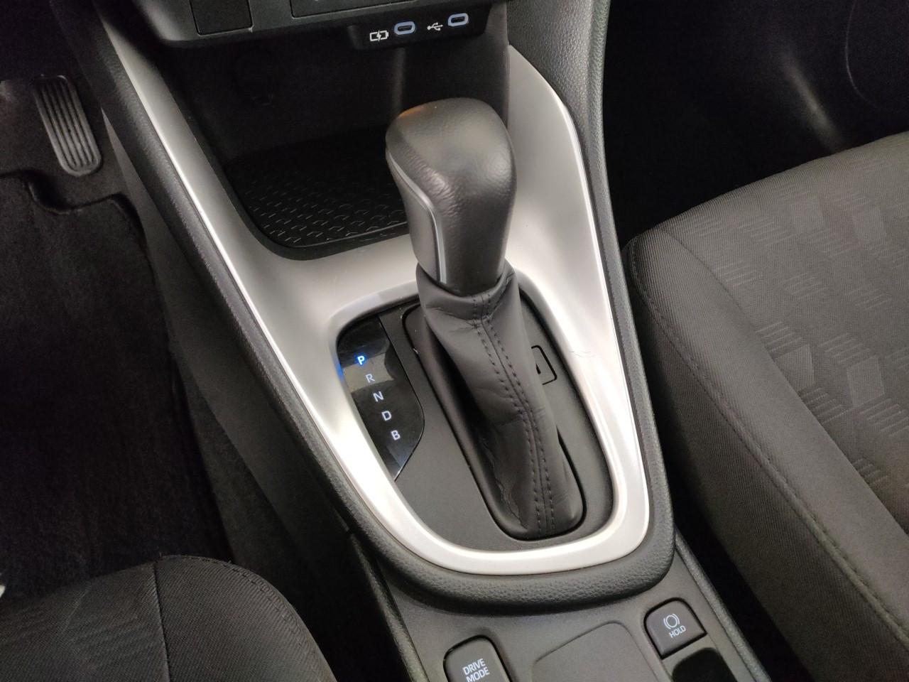 TOYOTA Yaris 1.5h Active