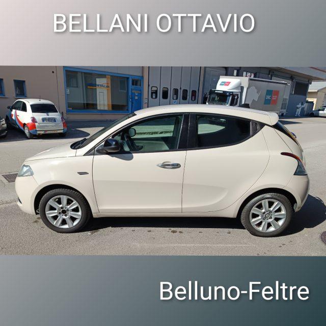 LANCIA Ypsilon 1.2 69 CV 5 porte Gold
