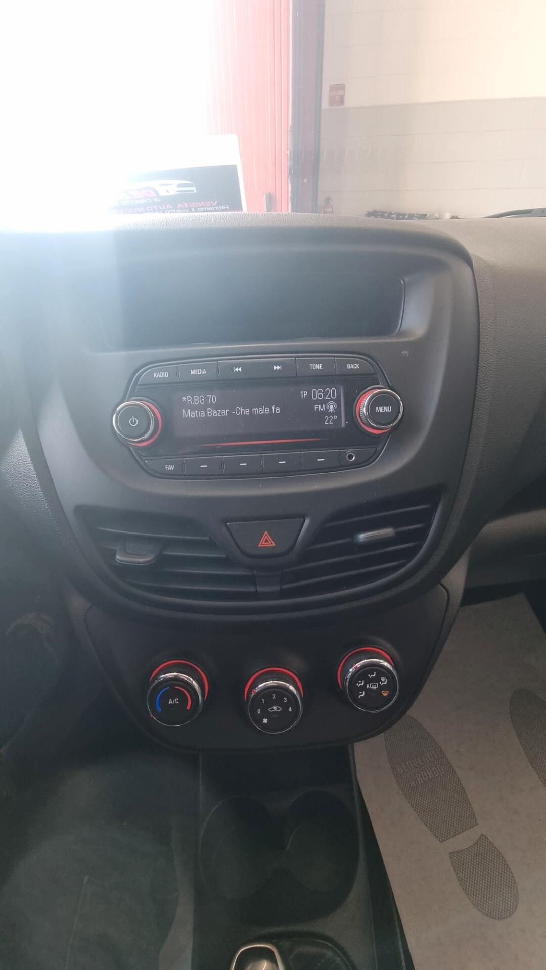 Opel Karl 1.0 75 CV Innovation