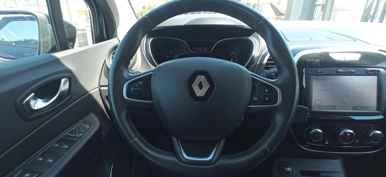 Renault Captur DCI EURO 6 1 PROPRIETARIO