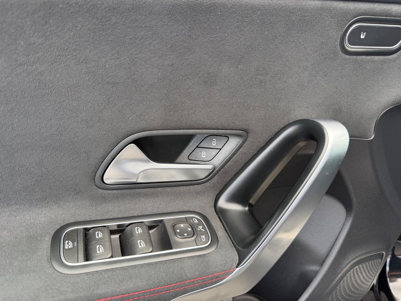 Mercedes-benz A 180 d Automatic Premium Amg Tetto Luci