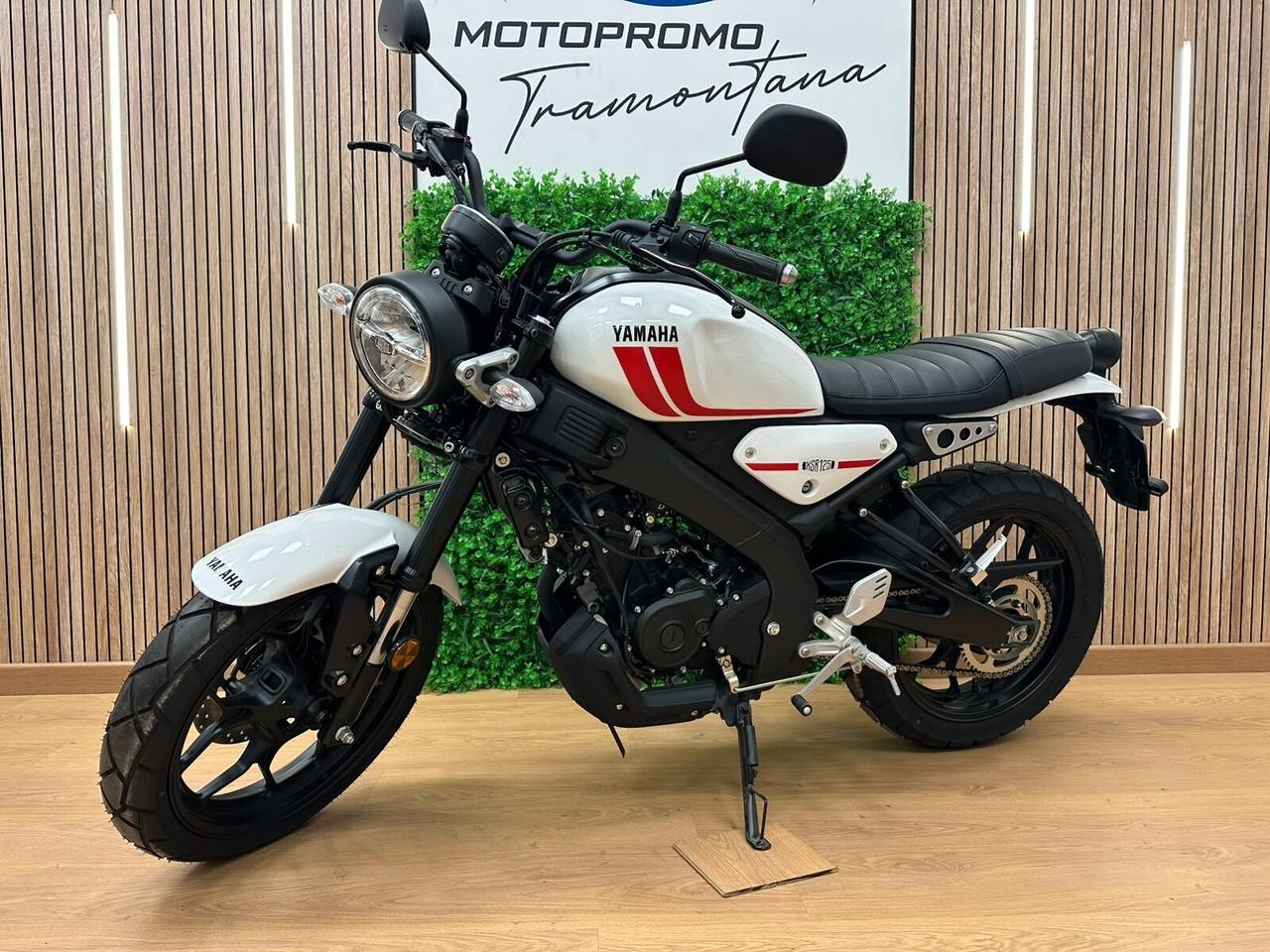 YAMAHA XSR 125 NUOVA - OFFERTA 2026 FINANZIABILE