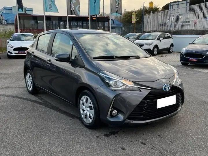 Toyota Yaris 1.5 Hybrid 5 porte Business