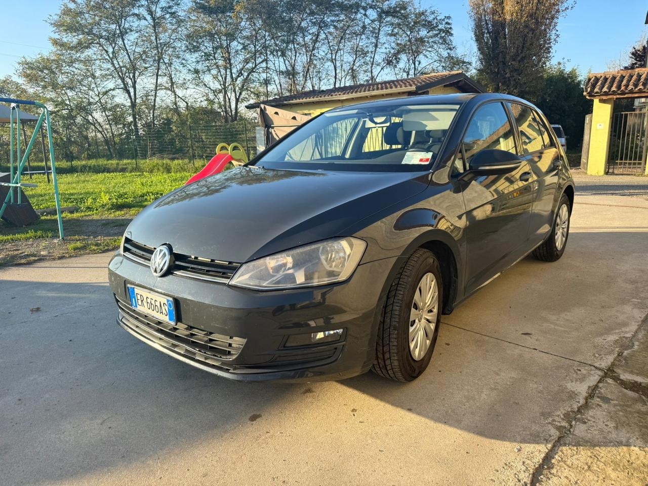 Volkswagen Golf VII 1.2 TSI 105 CV 3p. Trendline BlueMotion Technology
