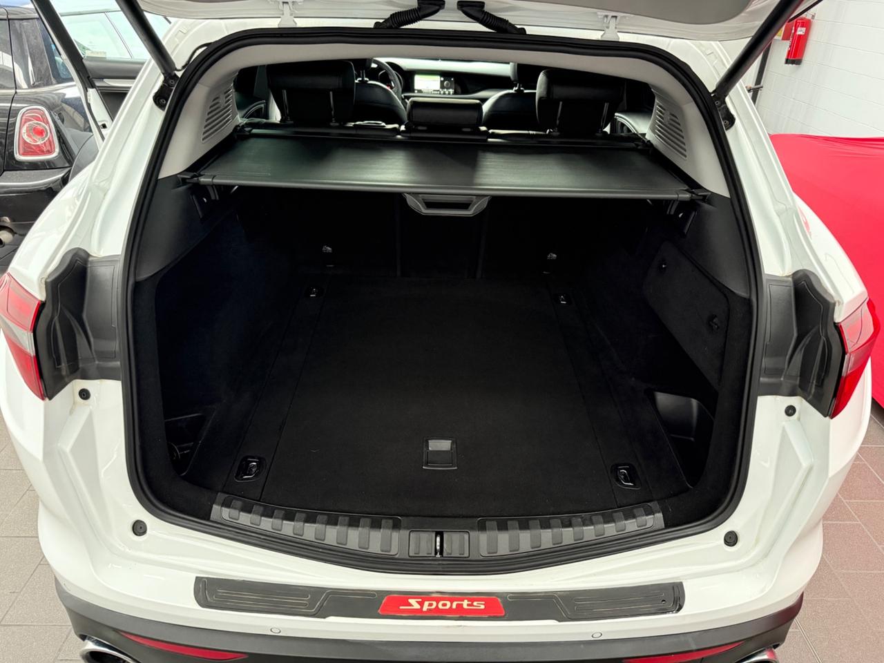 Alfa Romeo Stelvio 2.2 Turbodiesel 210 CV AT8 Q4 Executive