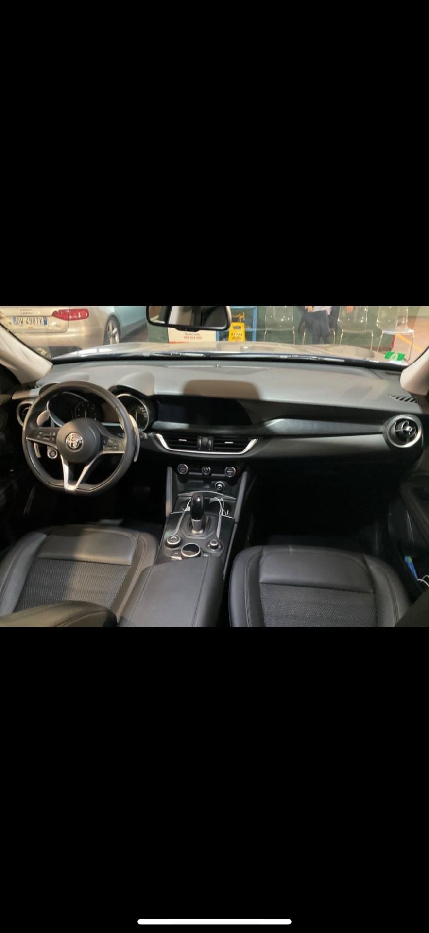 Alfa Romeo Stelvio 2.0 Turbo 280 CV AT8 Q4 Executive