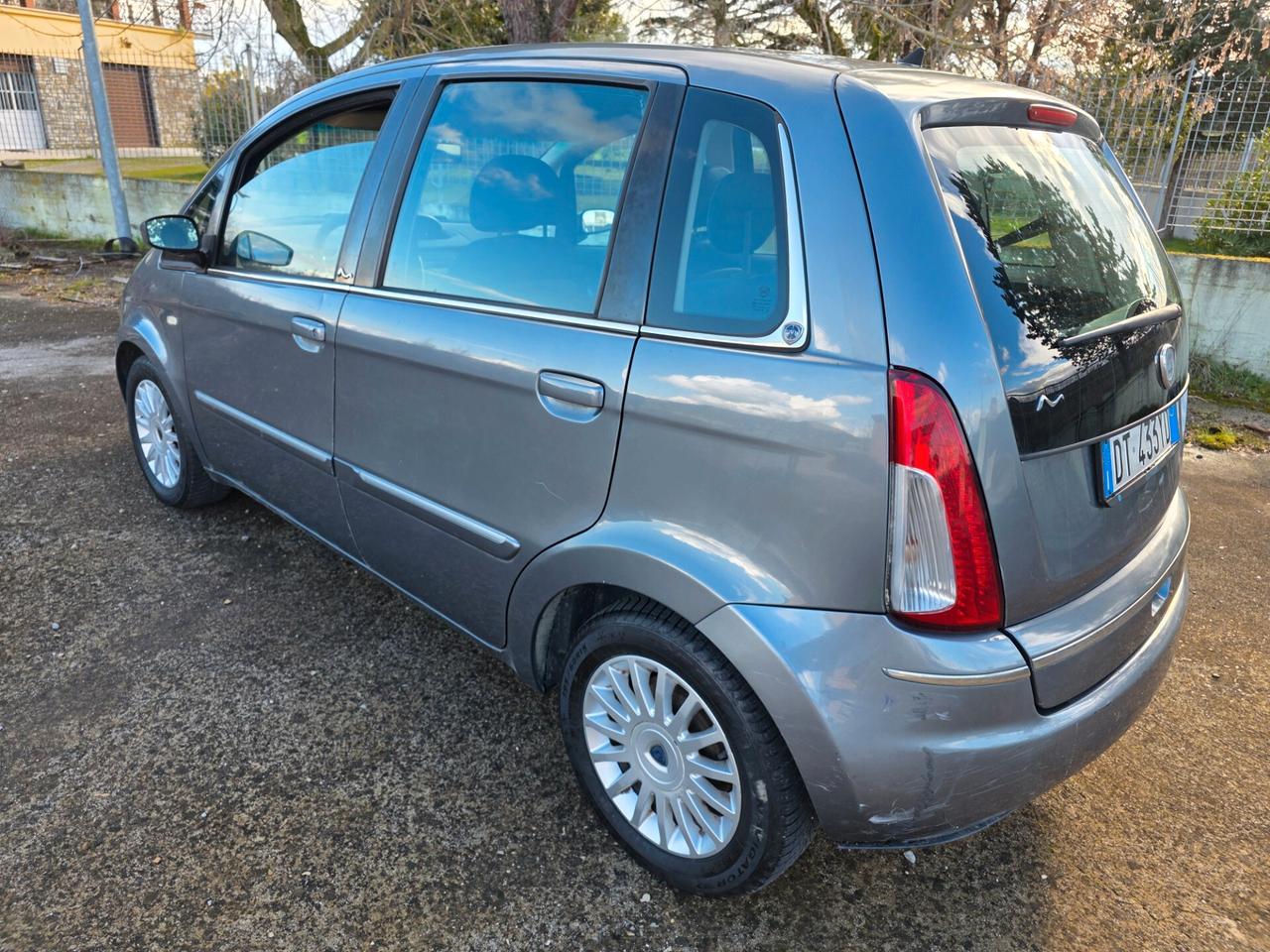 Lancia MUSA 1.3 Multijet 16V 90 CV Oro Plus