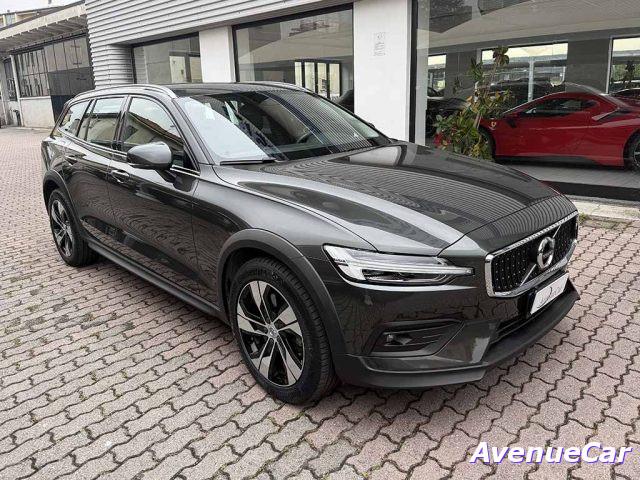 VOLVO V60 Cross Country 2.0 b4 awd Business Pro IVA ESP UNICO PROPRIETARIO