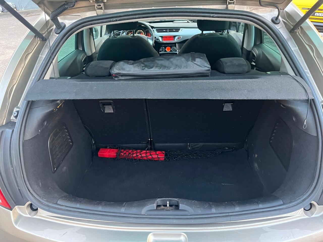 Citroen C3 1.4 HDi -X NEOPATENTATI- 2010