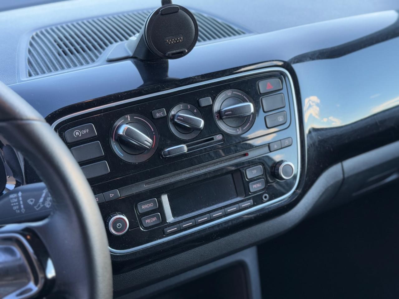 Volkswagen up! 1.0 3p. eco METANO BOMBOLE 2029