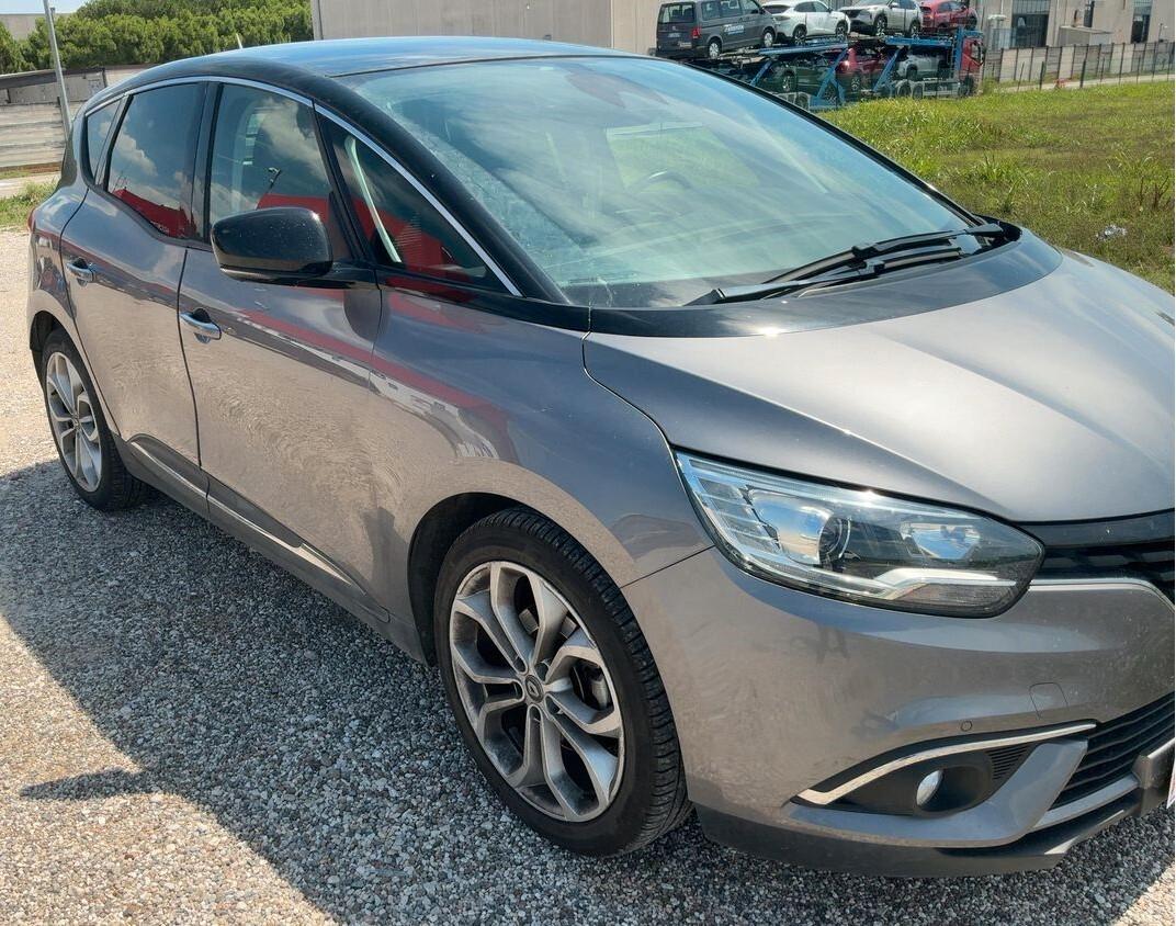Renault Scenic AUTOCARRO