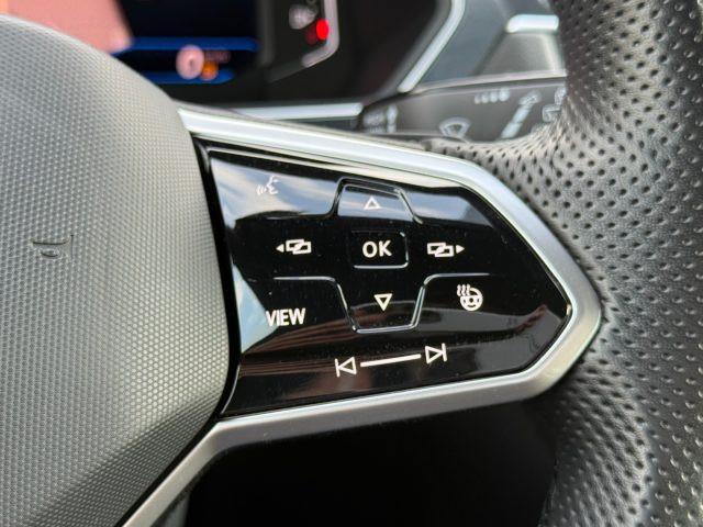 VOLKSWAGEN Tiguan 2.0 TDI 150 CV SCR DSG R-Line UNICO PROPRIETARIO