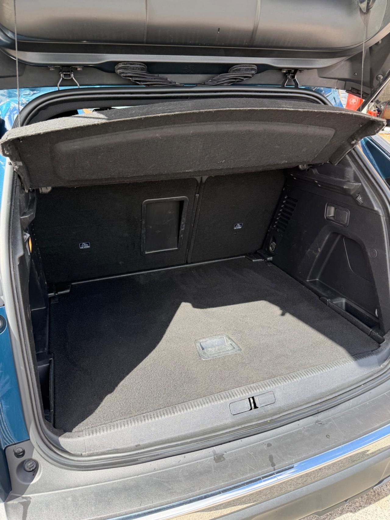 Peugeot 3008 1.5 BlueHDi 130 EAT8 Allure Pack 2023