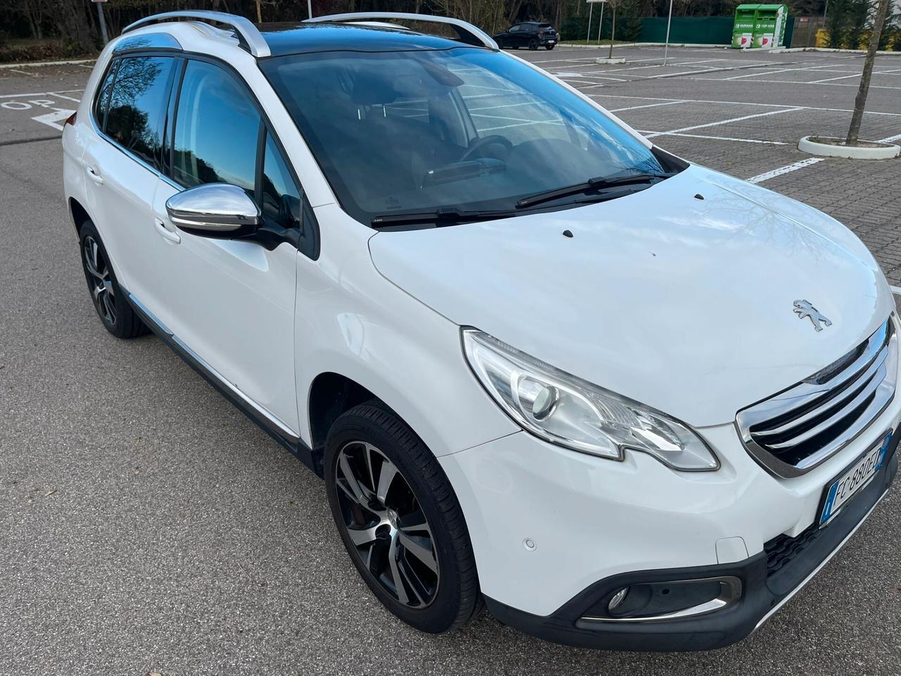 Peugeot 2008 PureTech Turbo 110 S&S Black Matt