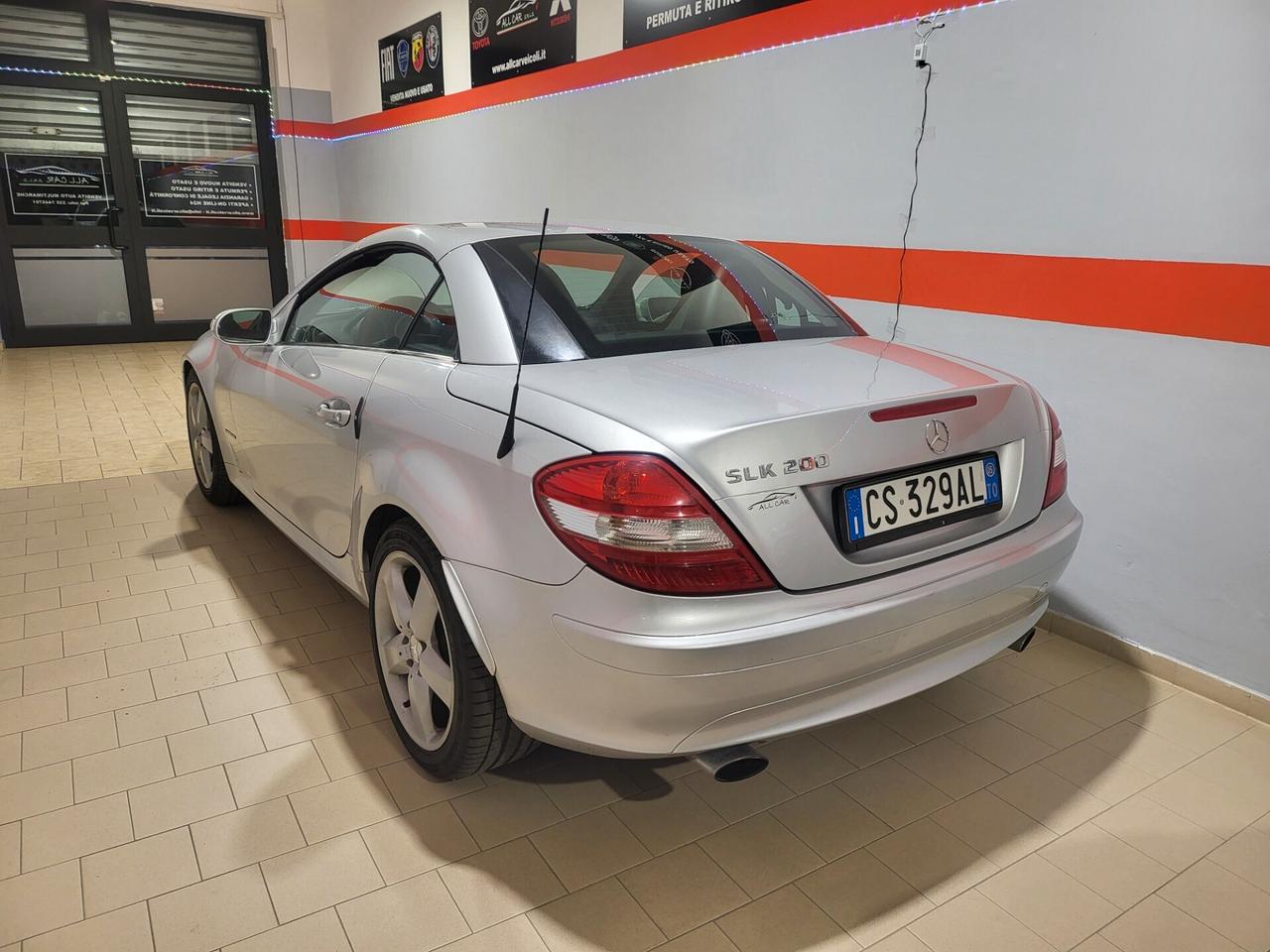 Mercedes-benz SLK 200 Kompressor Roadster R-171