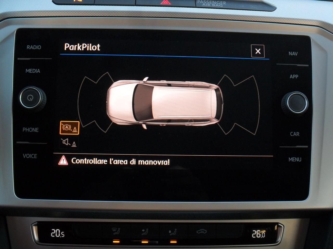 Volkswagen Passat Variant 2.0 TDI DSG Business BlueMotion Tech