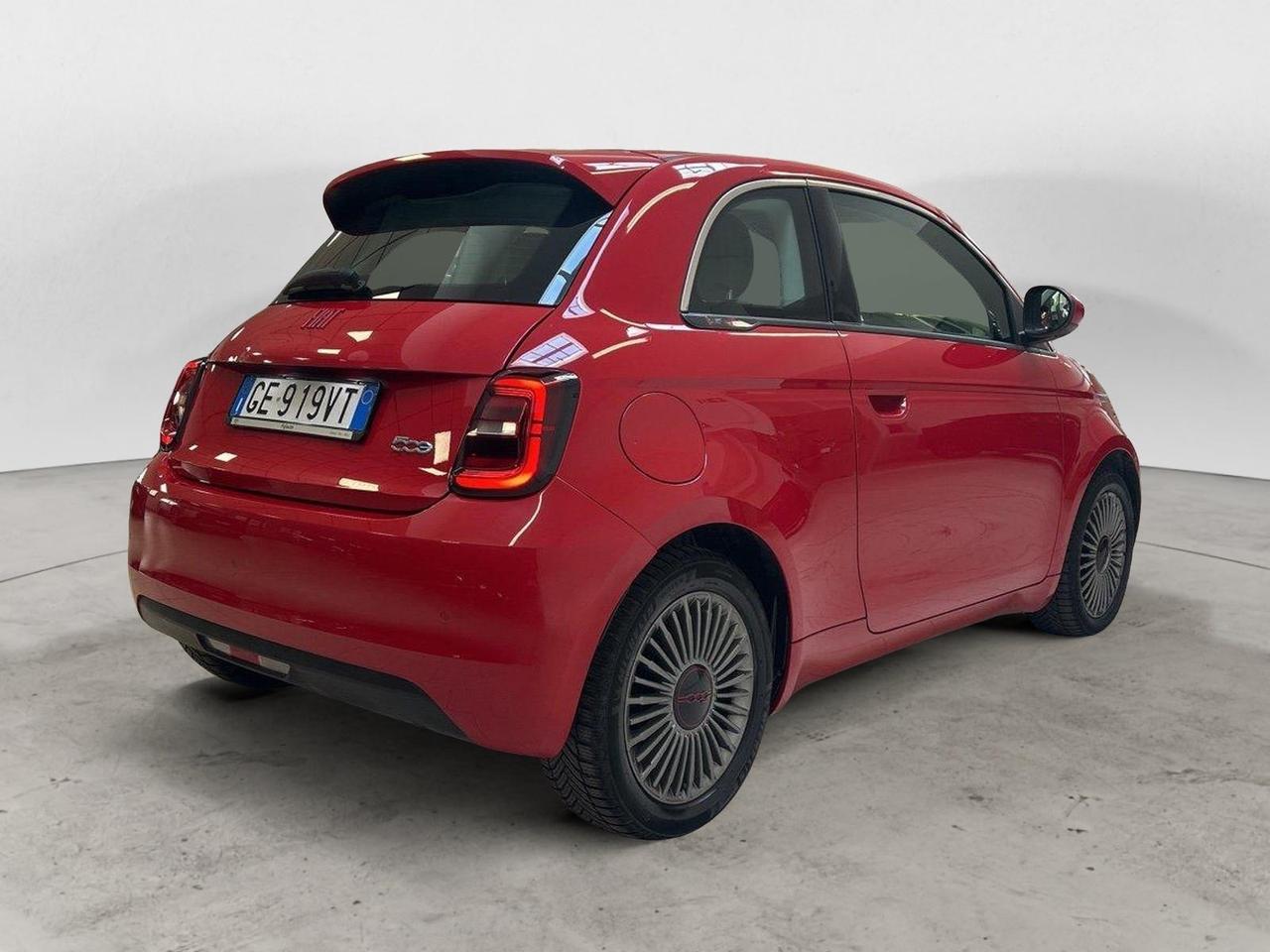 Fiat 500e 42 kWh Passion