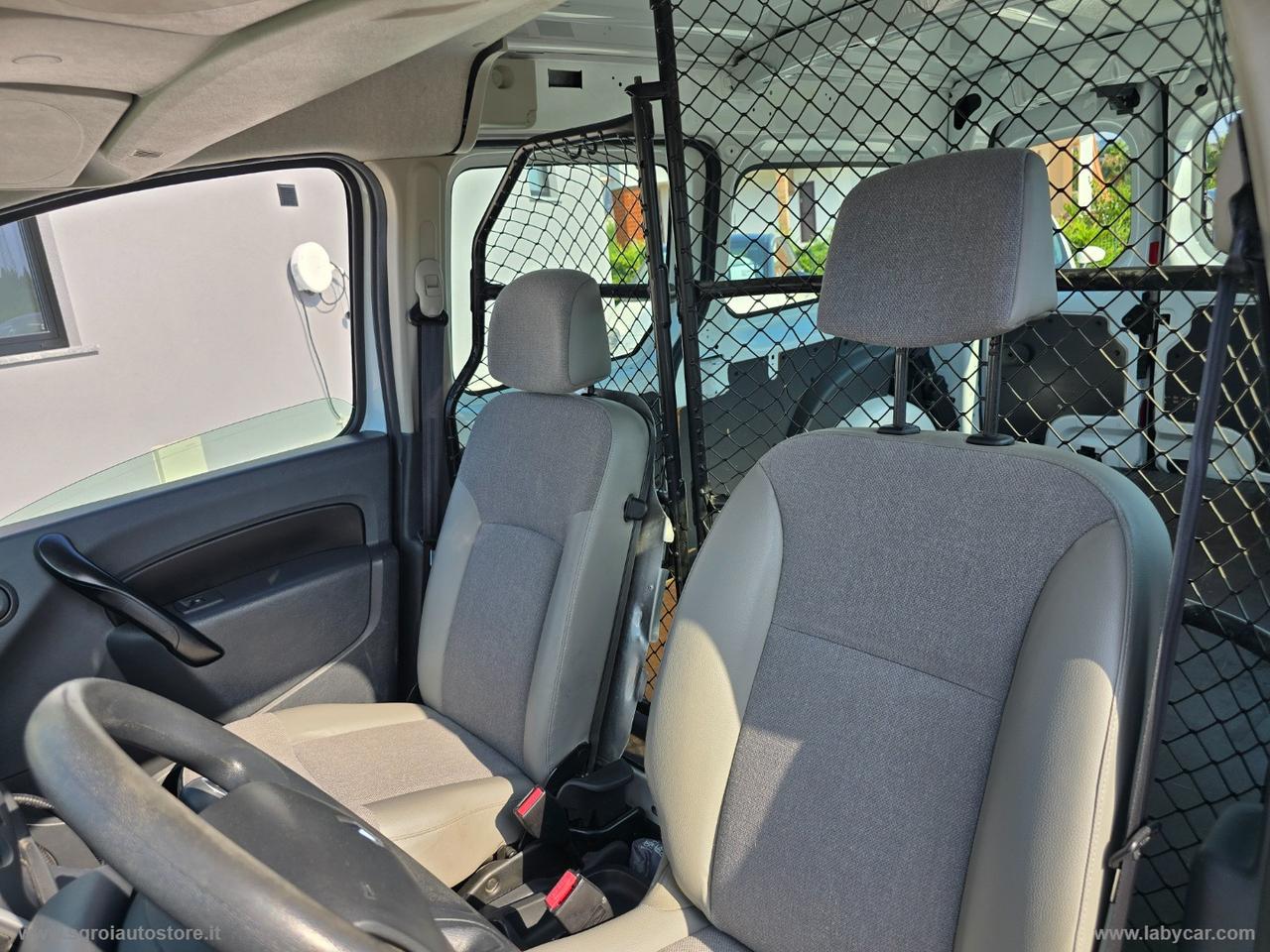 Kangoo Blue dCi 95Expr. Maxi Furgone Ice