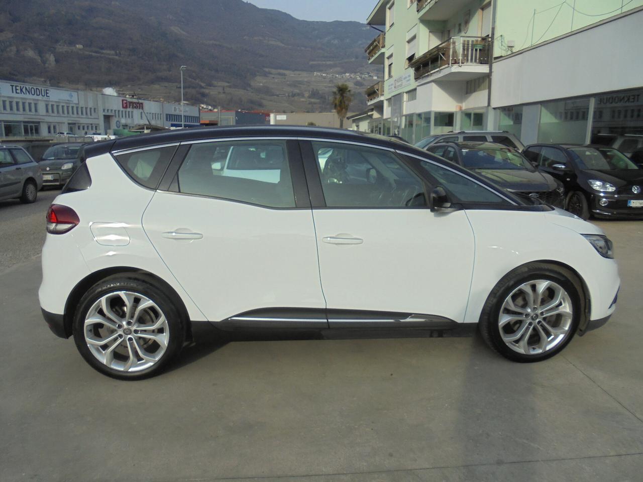 Renault Scenic Scénic dCi 130 CV Energy Sport Edition2