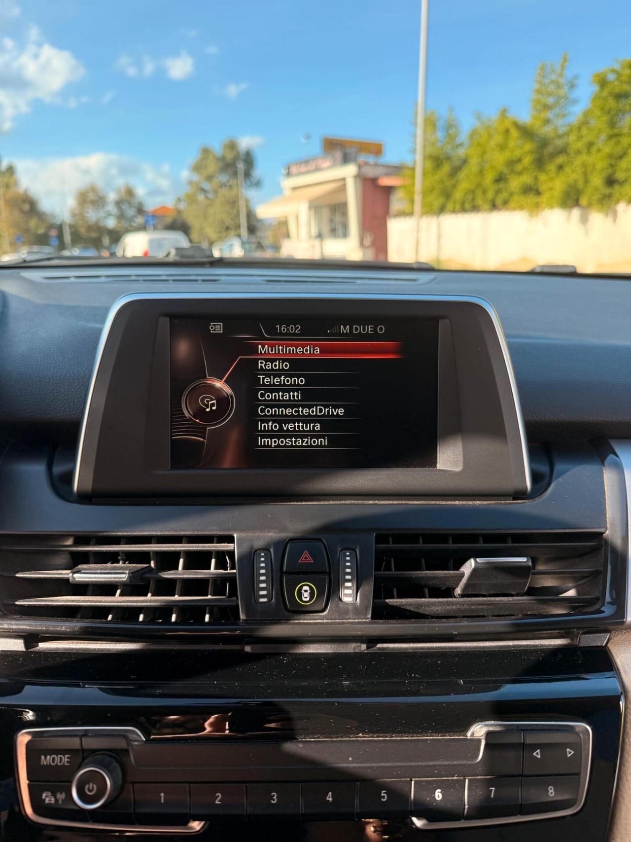 Bmw 2er Active Tourer 218d Luxury