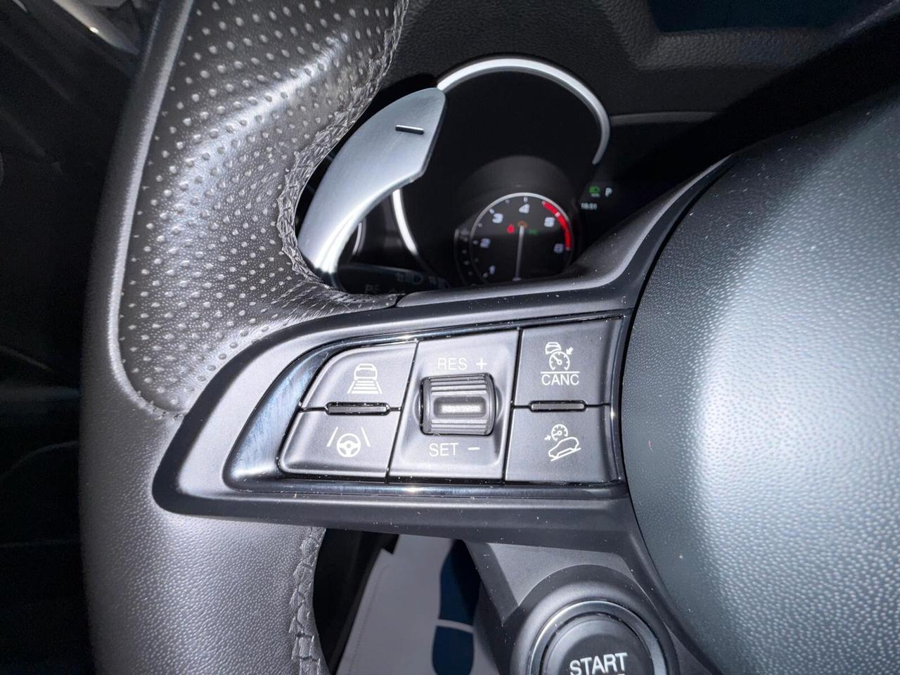 Alfa Romeo Stelvio 2.2 Turbodiesel 190 CV AT8 Q4 Sprint 24 mesi di garanzia