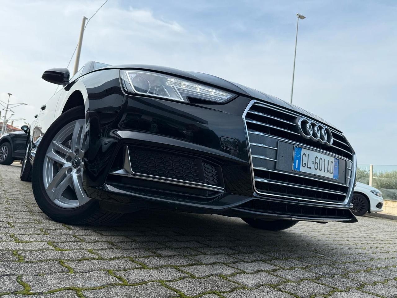 Audi A4 Avant 40 TDI S tronic