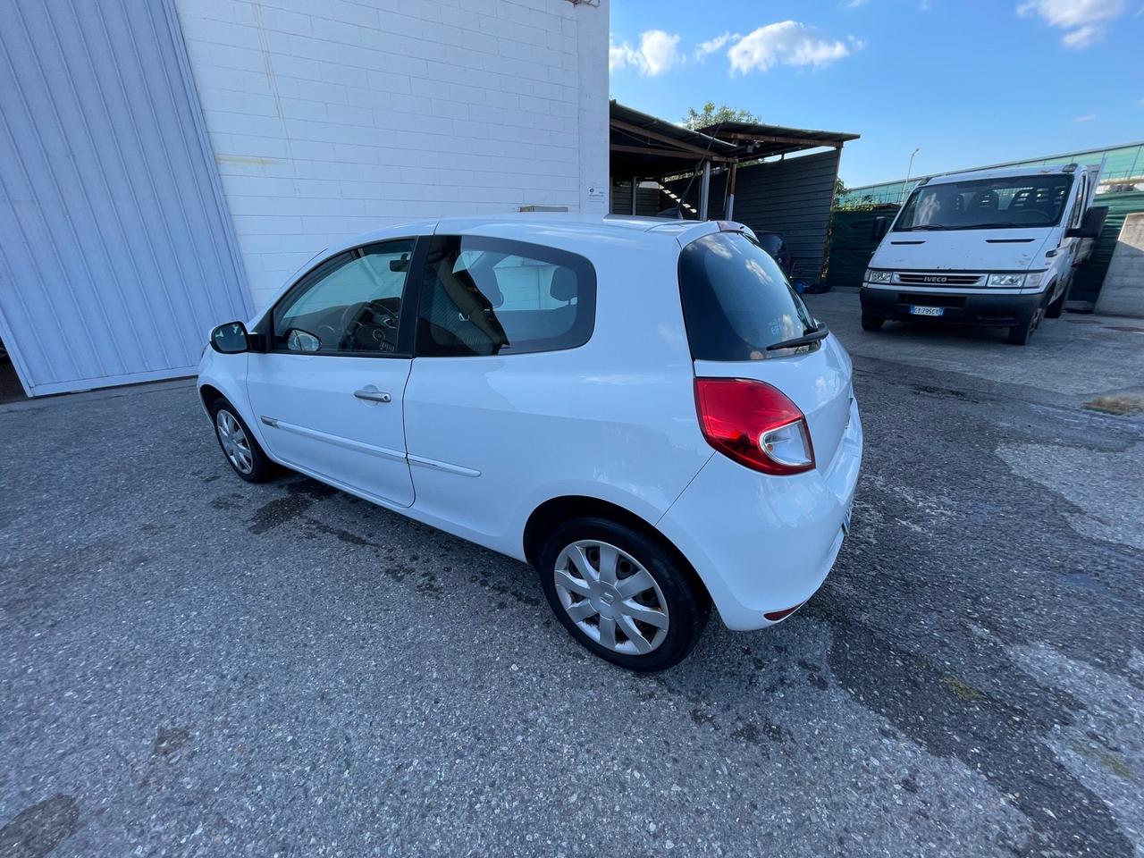 Renault Clio 1.2 16V 3 porte Confort