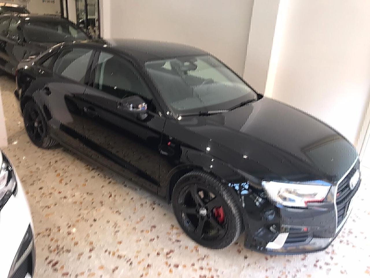 Audi A3 TDI S-LINE km 70000 IVA ESPOSTA 7/2019