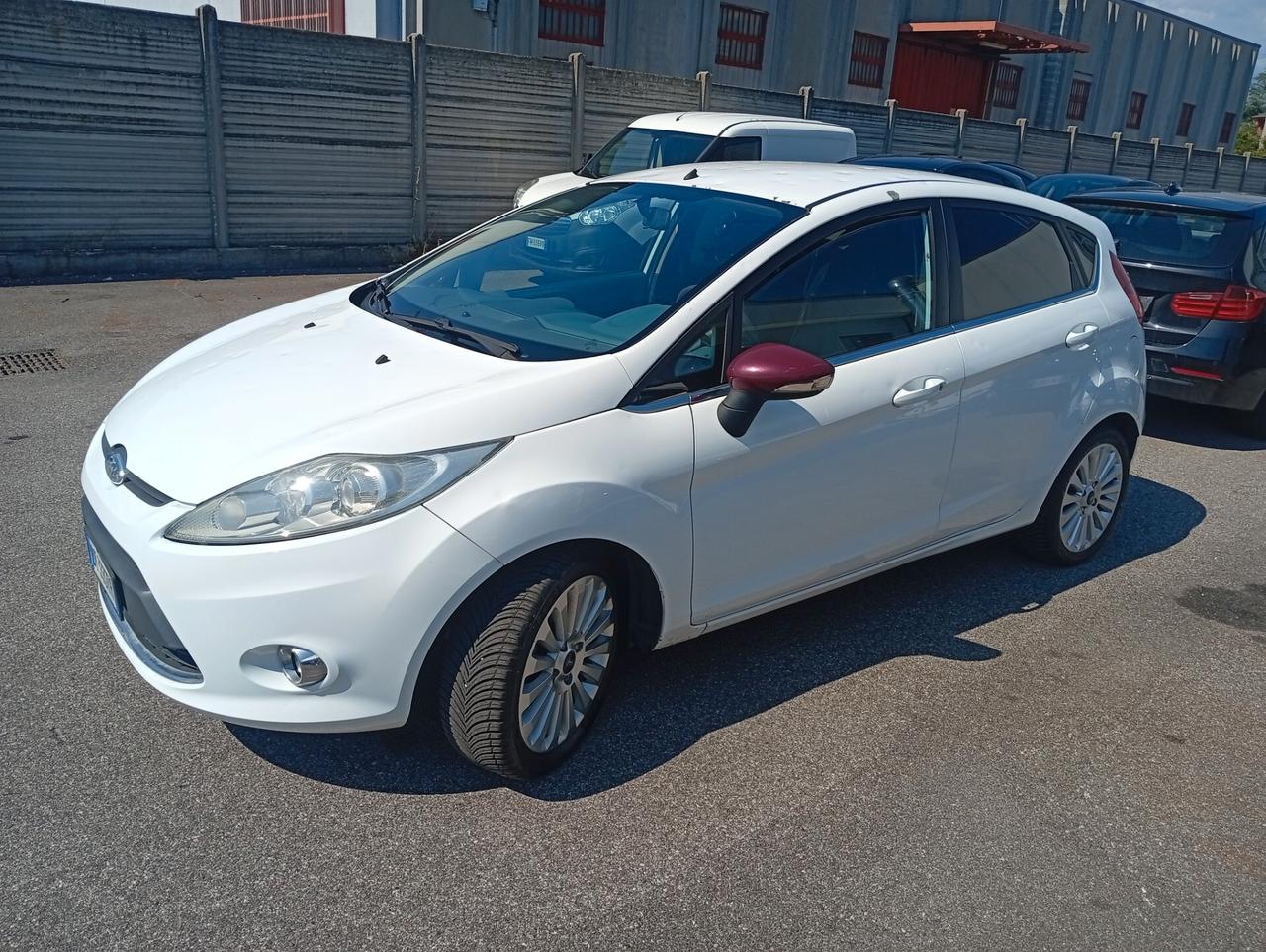 Ford Fiesta Fiesta+ 1.2 60CV 5 porte