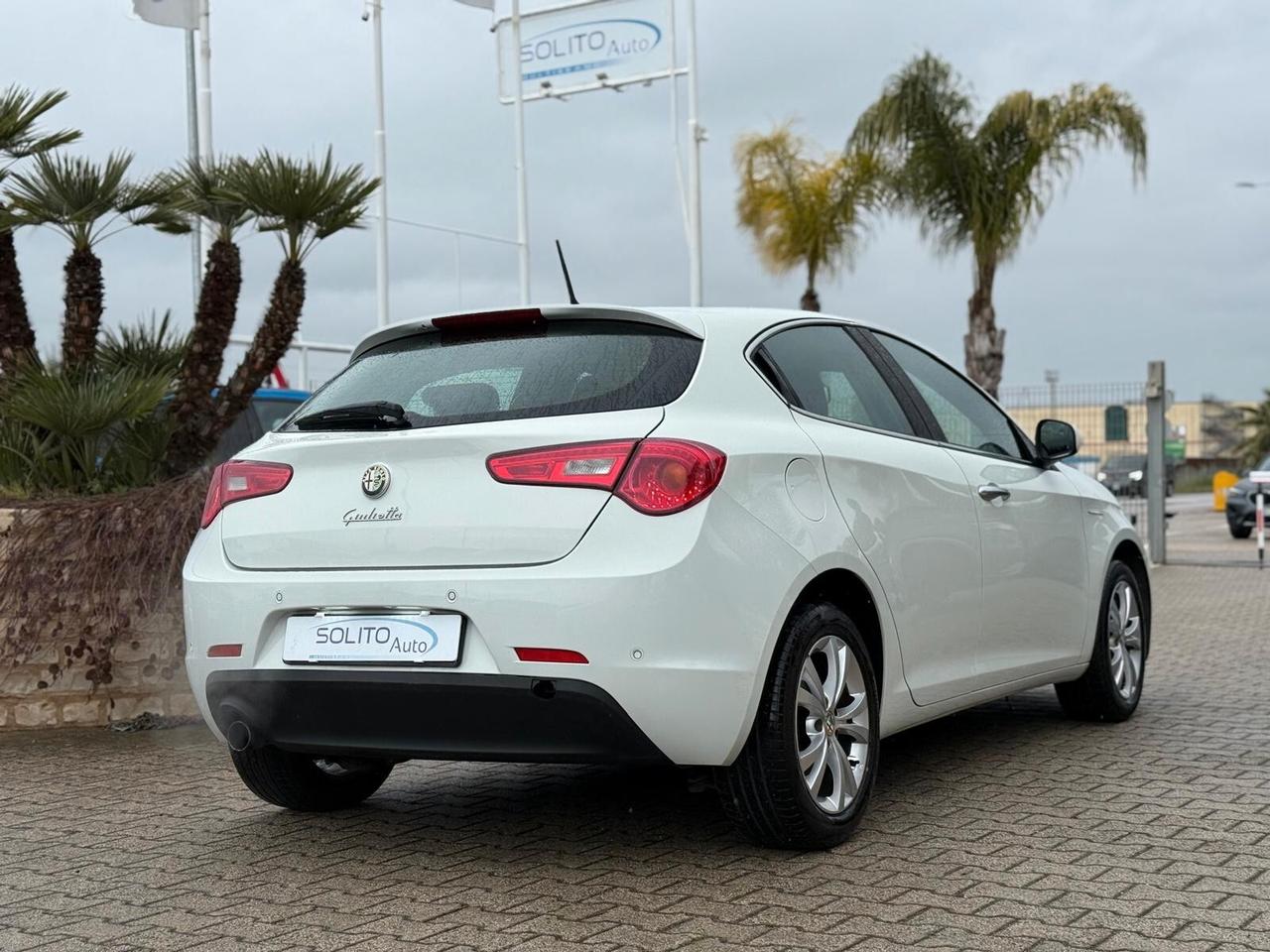 Alfa Giulietta 1.6 JTDm-2 105 CV Distinctive * Ok Neopatentati