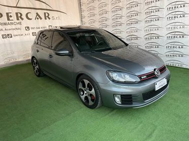 Volkswagen Golf GTI 2.0 TSI 5p.