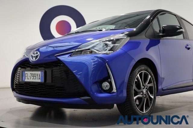 TOYOTA Yaris 1.5 HYBRID 5 PORTE TREND BLUE EDITION NEOPATENTATI