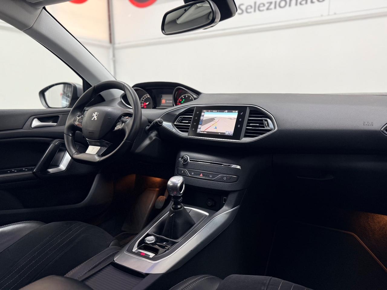 Peugeot 308 1.6 e-HDi 115 CV SW Allure 02/2015 euro 5B Neopatentati