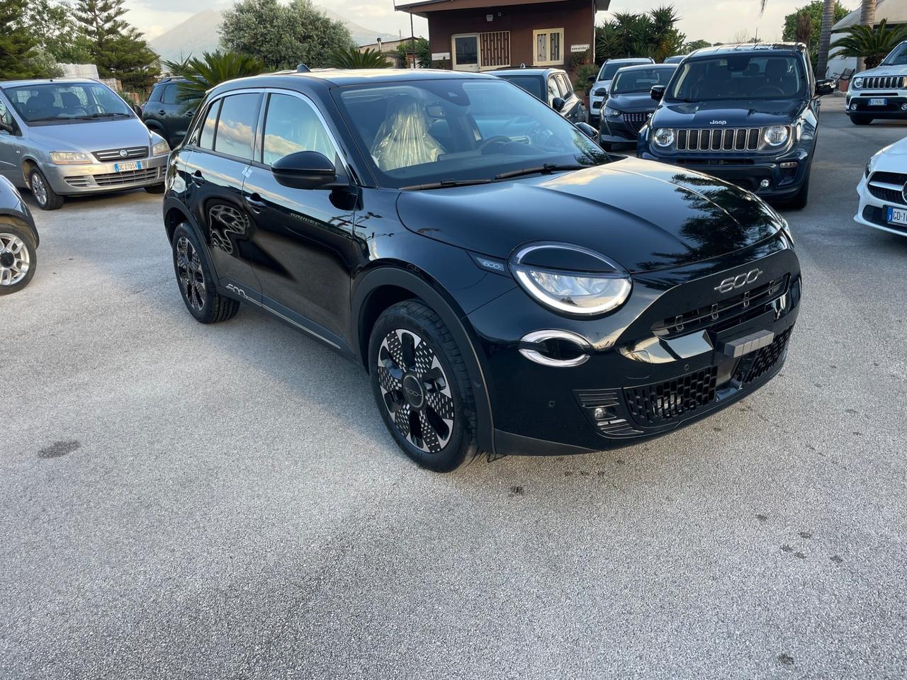 Fiat 600 Hybrid KM0 a*f*f*a*r*e