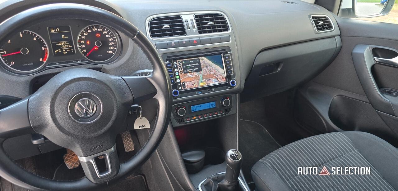 Volkswagen Polo 1.6 Tdi. (Ok.Neopatentati)