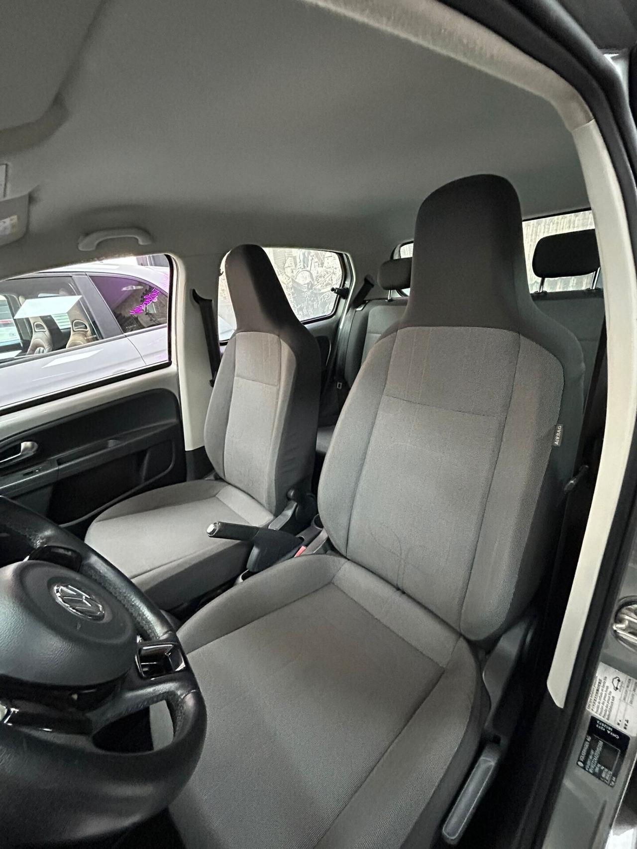 Volkswagen up! 1.0 Move