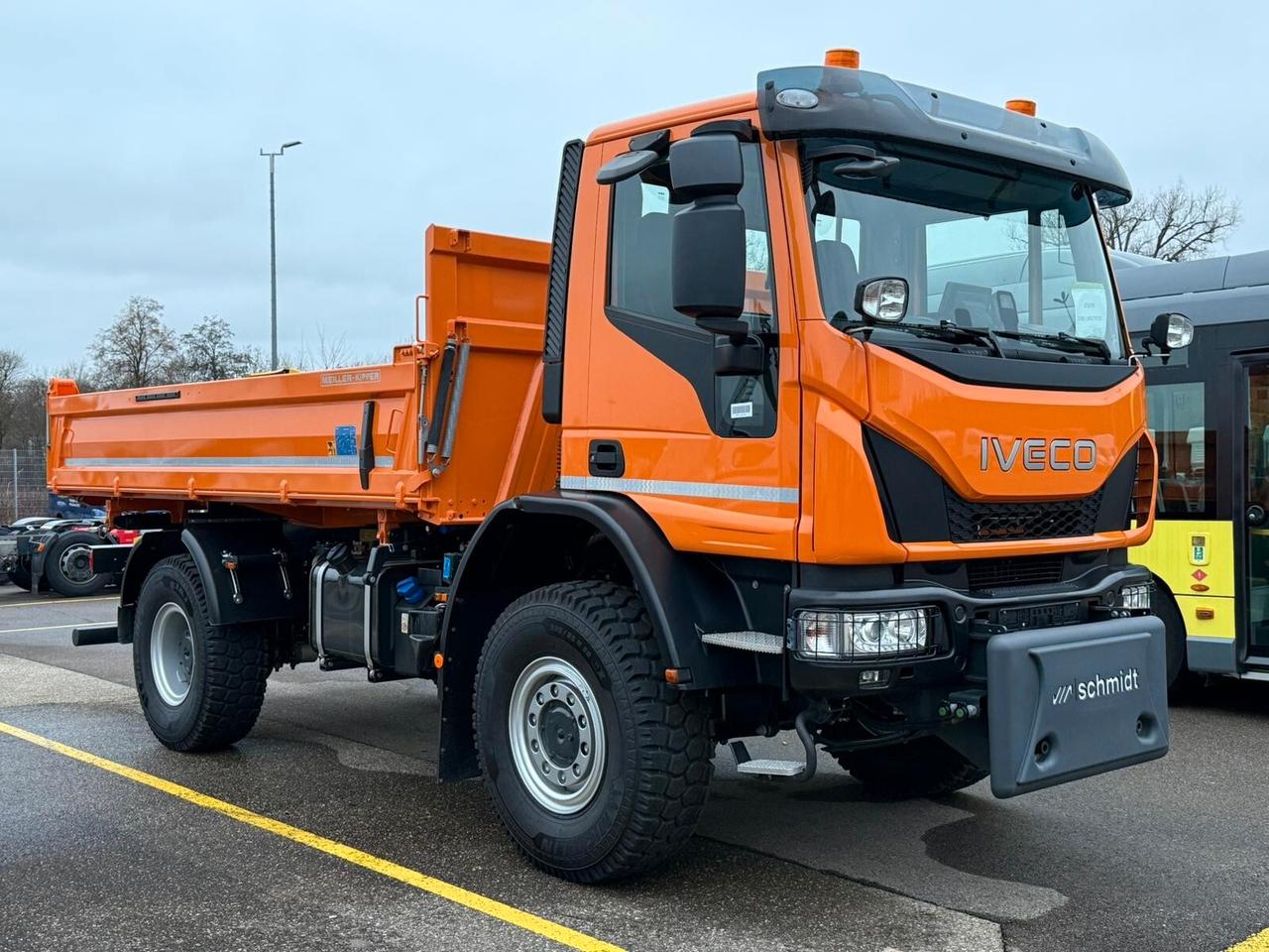 Iveco eurocargo 150E280 4x4 spazzaneve