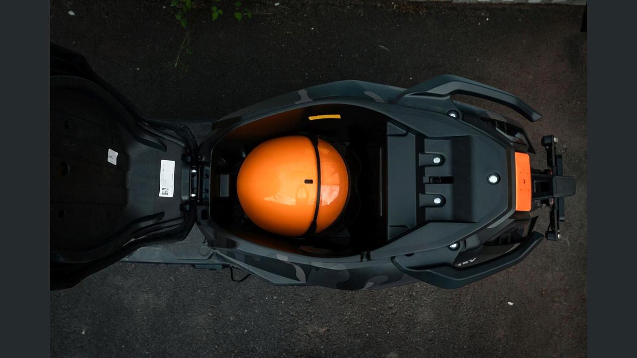 NIU FQiX 300 ELETTRICO – SCOOTER ELETTRICO 125 – 80 KM/H – DOPPIA BATTERIA – ROMA