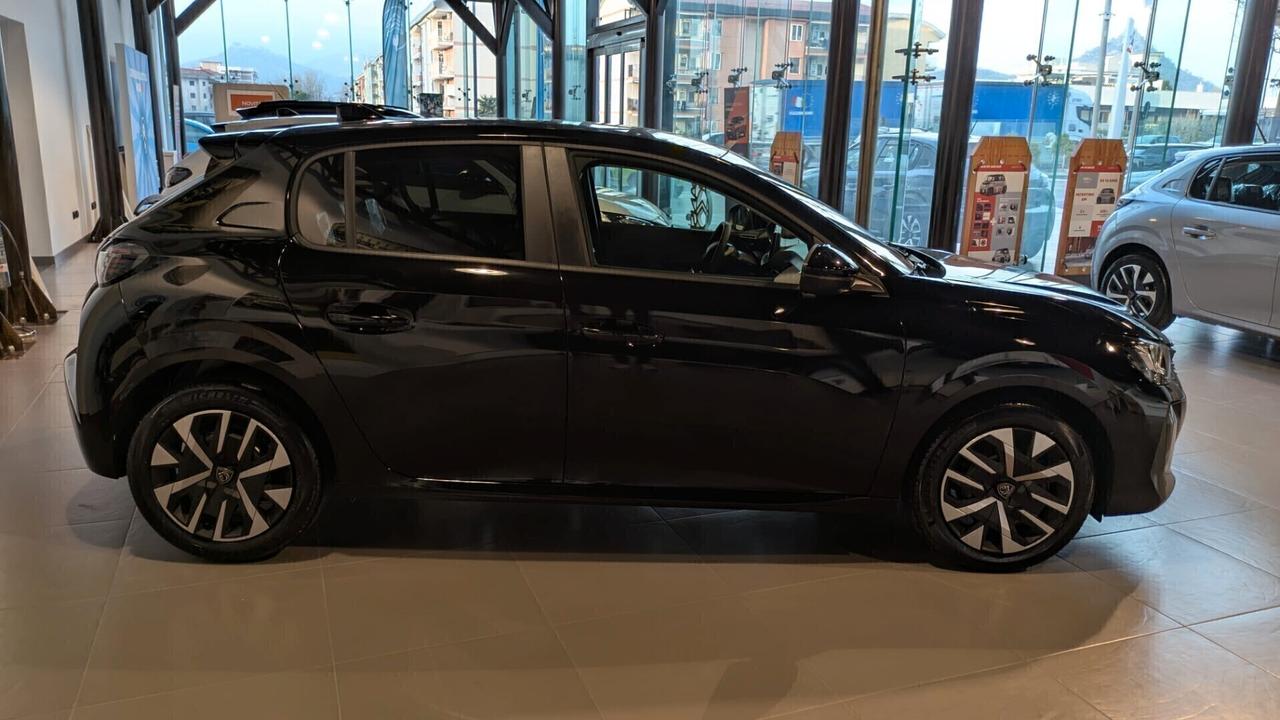 Peugeot 208 BUSINESS NUOVO MOTORE 100 TURBO A CATENA NO CINGHIA !!
