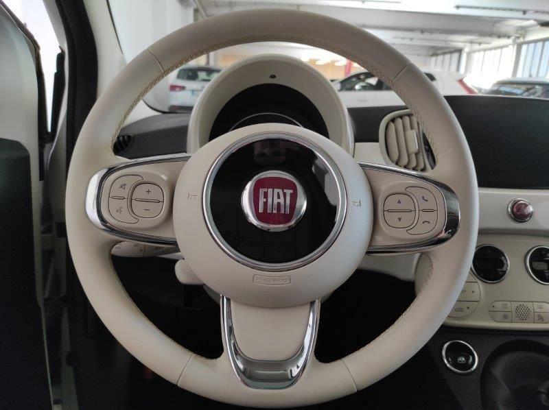 FIAT 500 (2015-->) 1.0 Hybrid Dolcevita