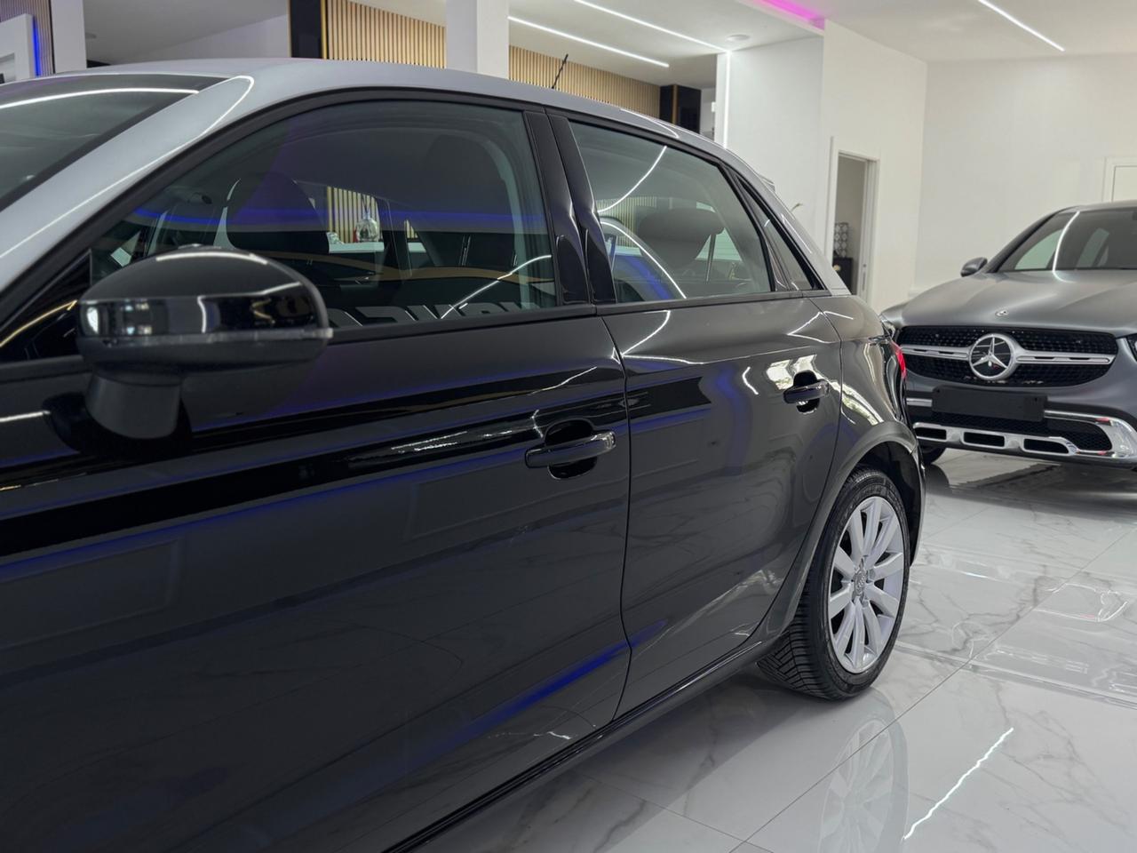 Audi A1 SPB 1.6 TDI 116 CV Admired