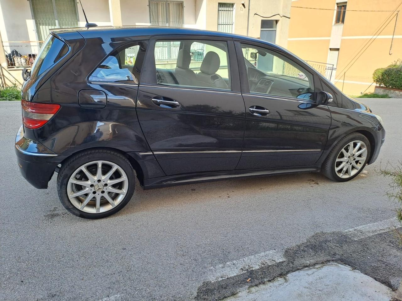 Mercedes-benz B 200 CDI Chrome