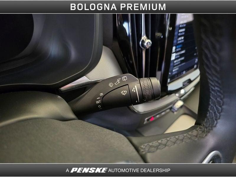 Volvo XC60 XC60 B4 automatico Plus Dark