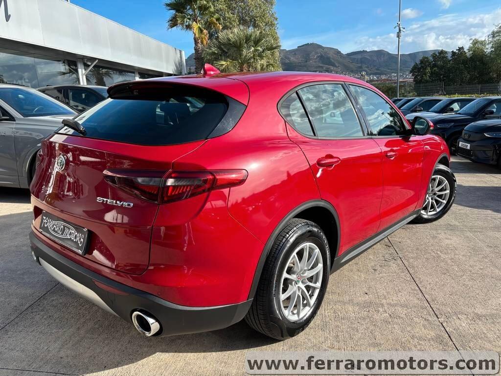 Alfa Romeo Stelvio 2.2 160 CV Business 2019/solo 83.000 KM Tua a soli 169 Euro al mese