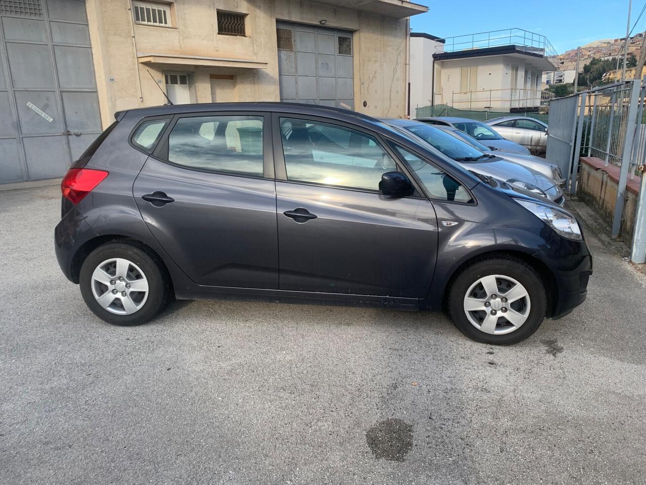 Kia Venga 1.4 CRDi 90CV Cool